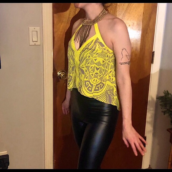 EUC Bebe chain neck yellow halter top blouse - Picture 1 of 9